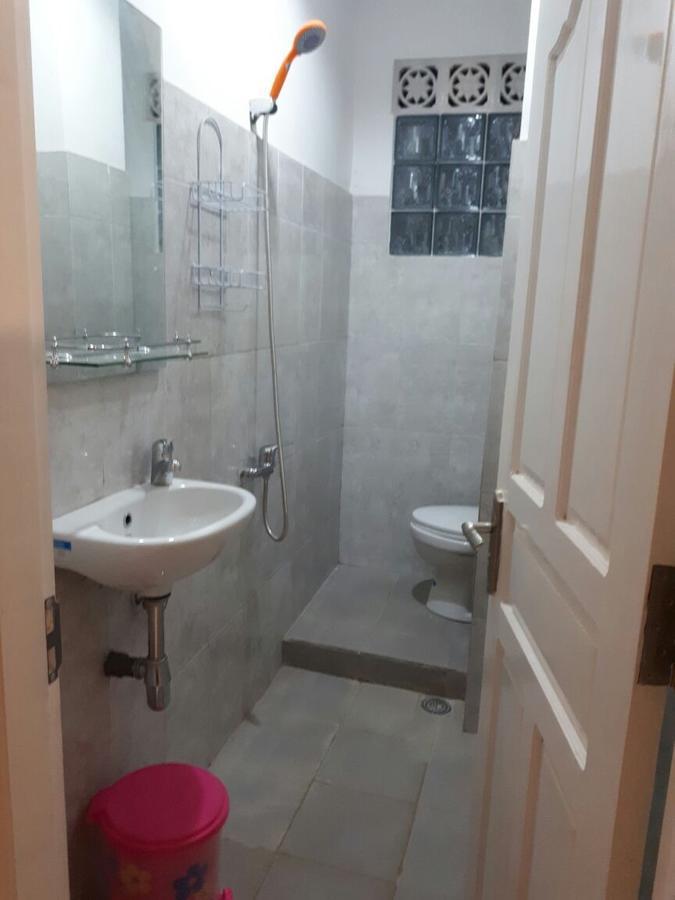 Хостел Anggrek Mas Bed & Breakfast Убуд Екстер'єр фото
