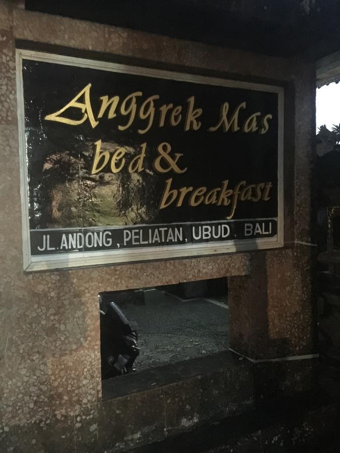 Хостел Anggrek Mas Bed & Breakfast Убуд Екстер'єр фото